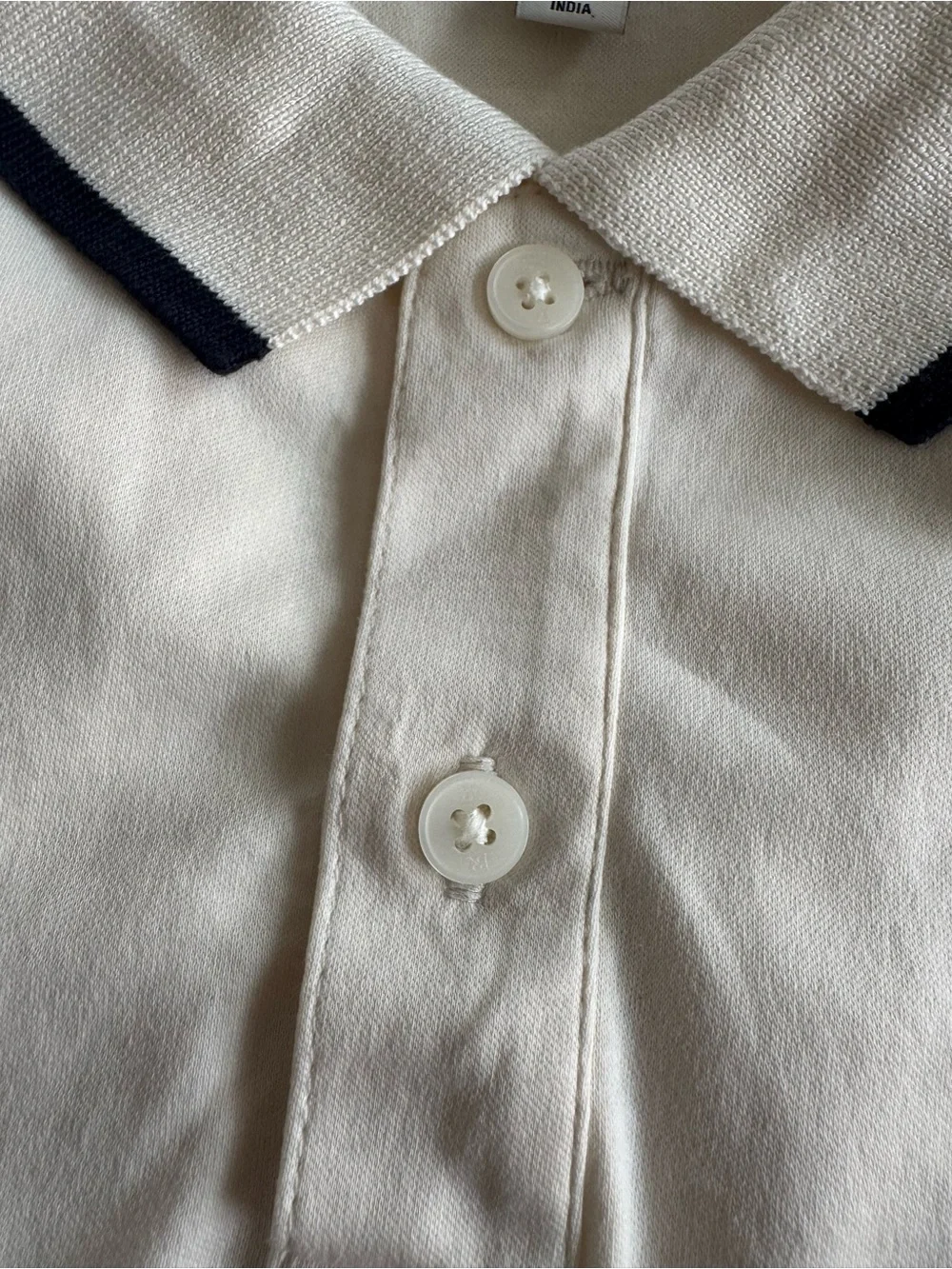 Banana Republic Men's Cream Polo Shirt with Contrast Collar
